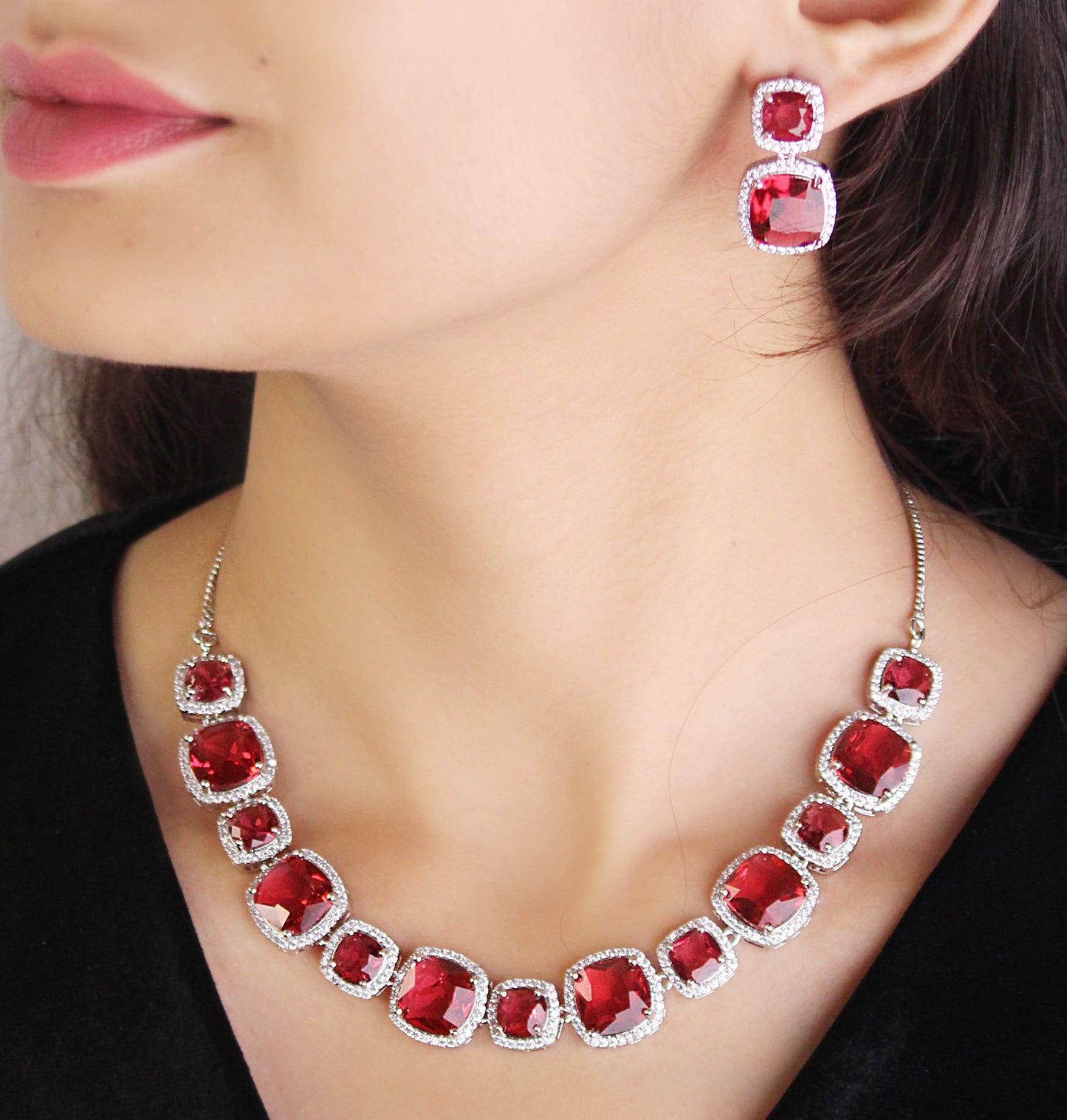 RED ABBIGALE JEWELLERY SET