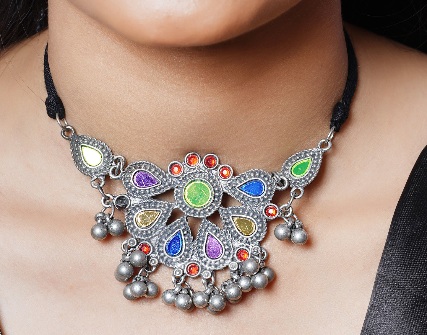 BLACK METAL ETA JEWELLERY SET