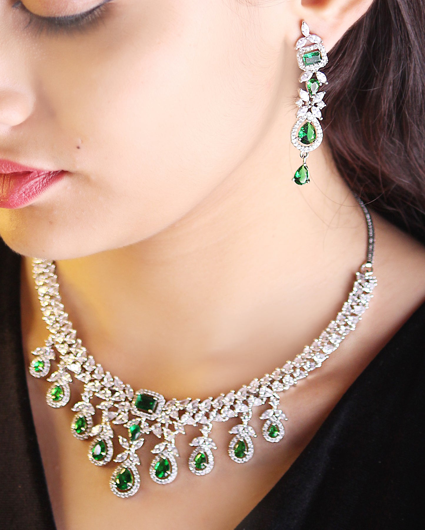 GREEN STELLA JEWELLERY SET