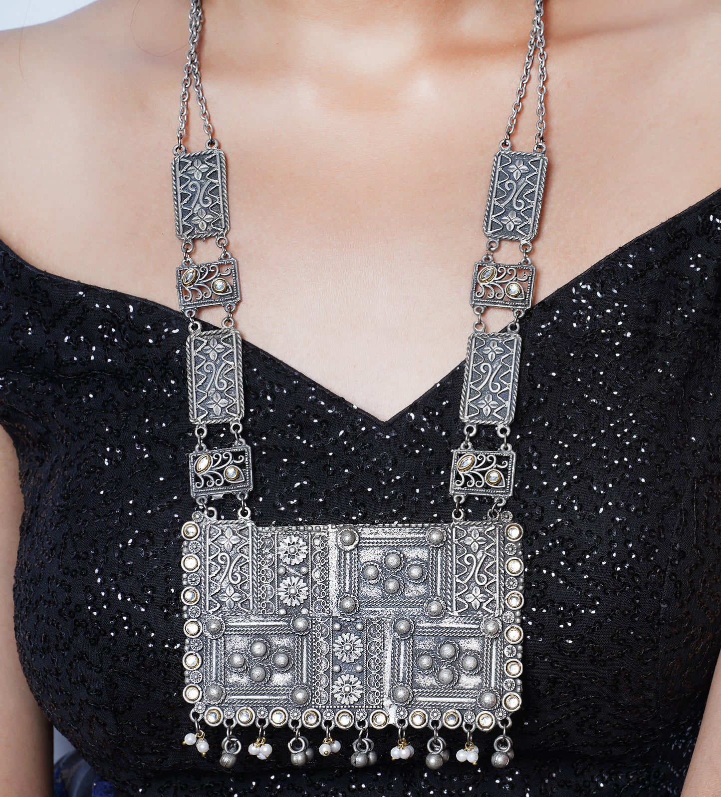 BLACK METAL EKANI JEWELLERY SET