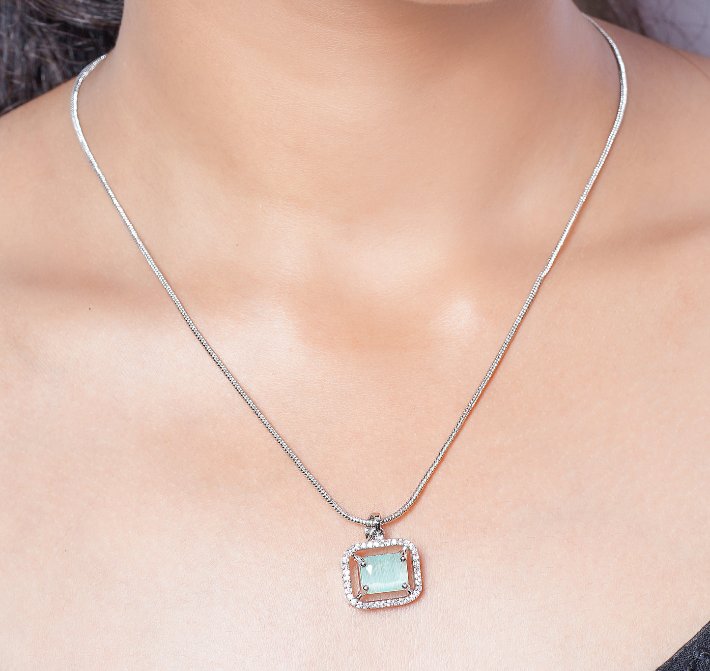 MINT CLARA PENDANT CHAIN