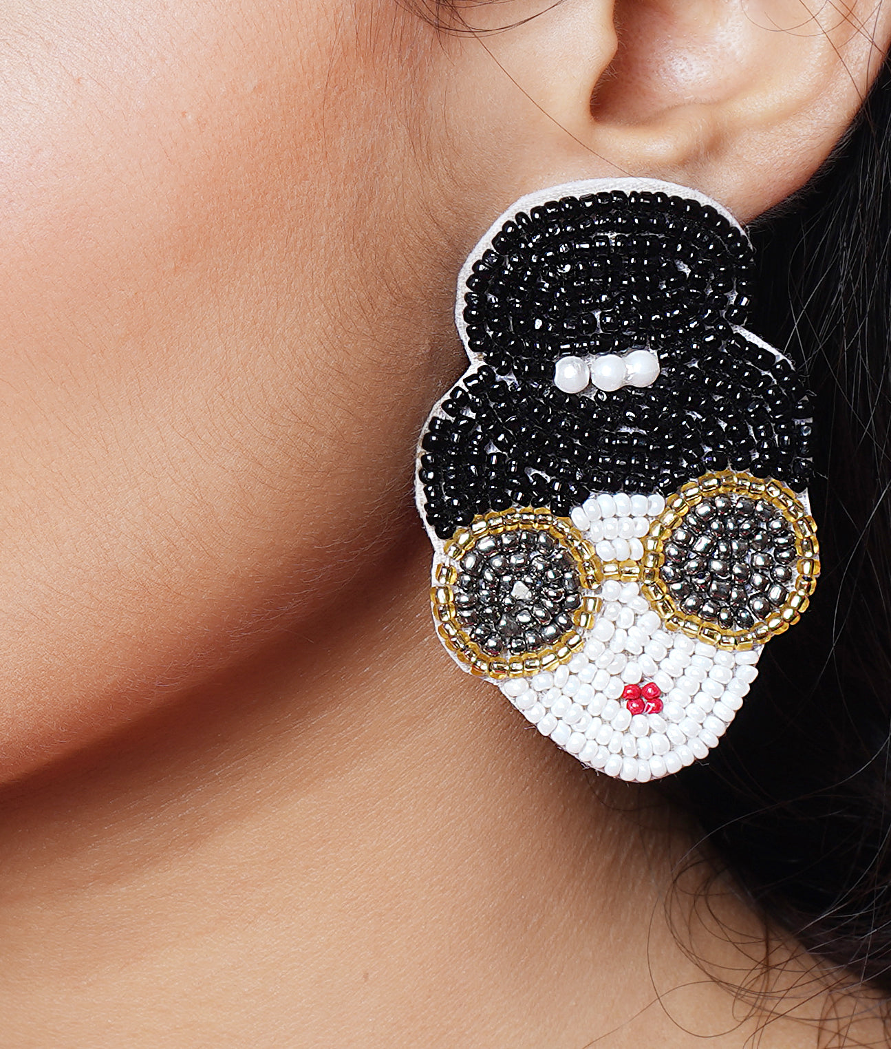 BLACK CECIIA ARTISAN CRAFTED EARING